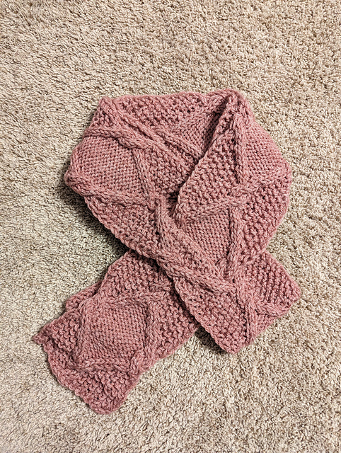 Ruth's Cable Scarf