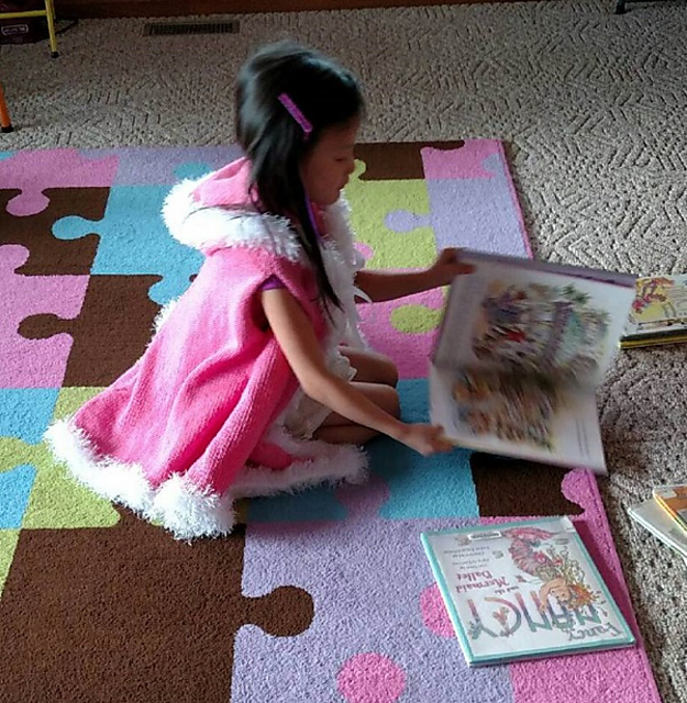 Easy Girl's Cape
