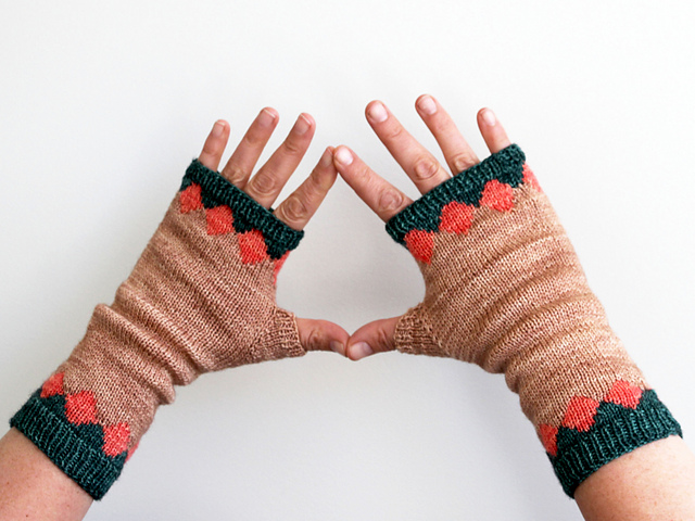 Balamara Mitts
