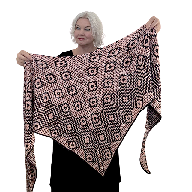 weaving with shawl in a ball