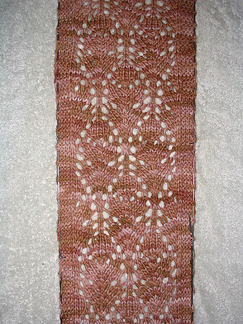 Thistle Leaf Scarf