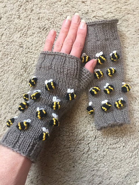 Bumblebee Mitts