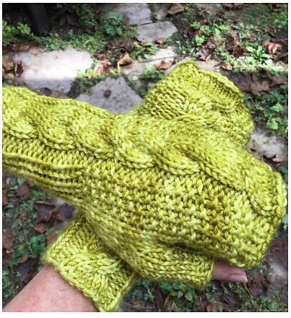 Simply Cabled Fingerless Gloves