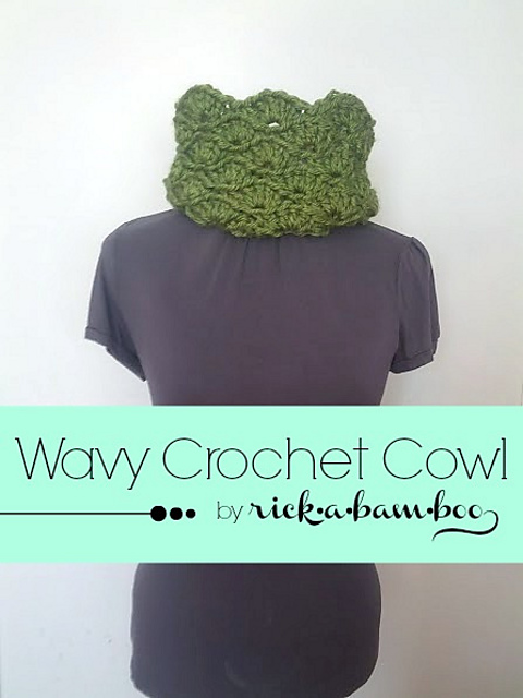 Wavy Crochet Cowl