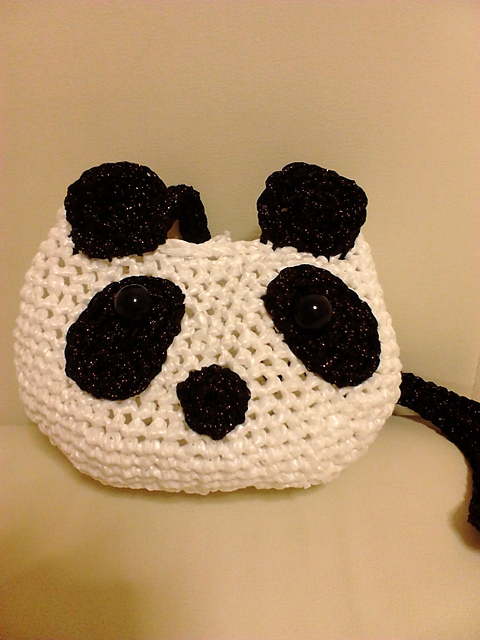 #12. KIDS POCHETTE