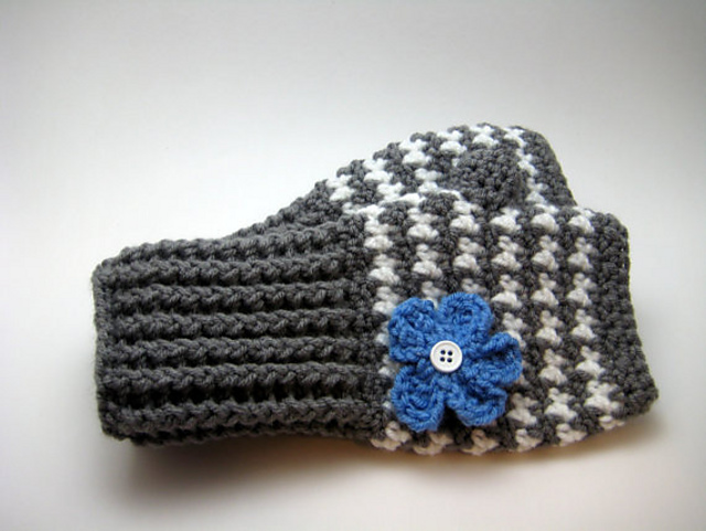 Houndstooth Fingerless Gloves