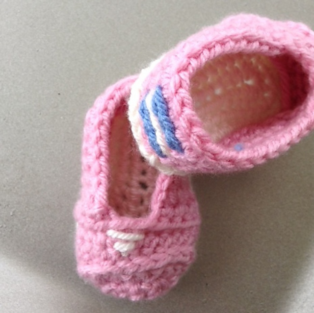 Canvas Toms Booties
