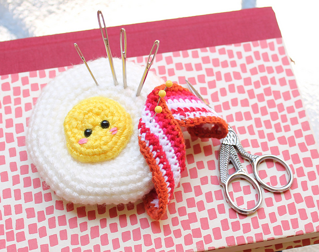Fried egg Amigurumi