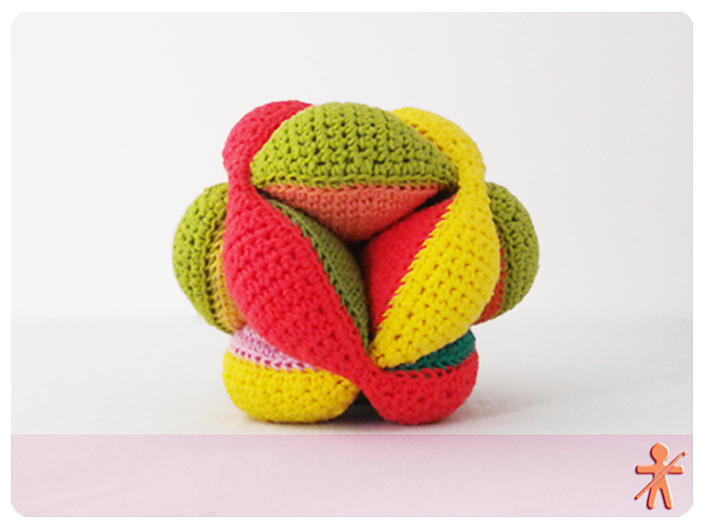 Amish Puzzle Ball