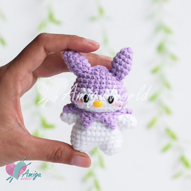 Tiny Kuromi Keychain