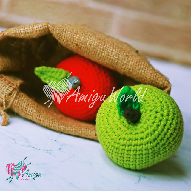 Apple Amigurumi