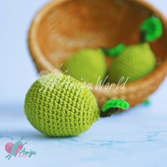 Pear Amigurumi