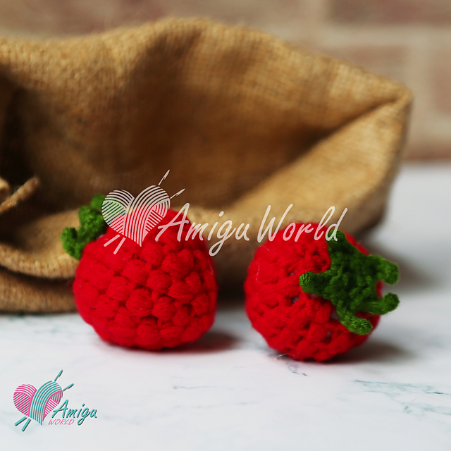Raspberry amigurumi