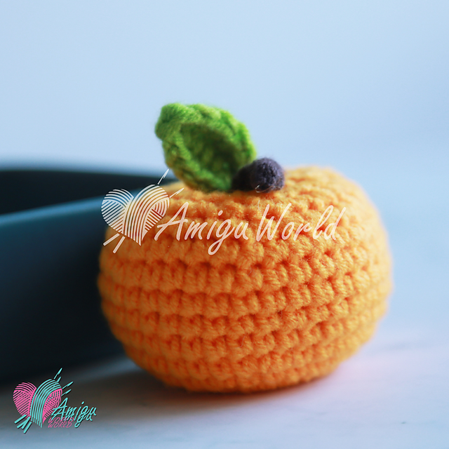 Tangerine amigurumi