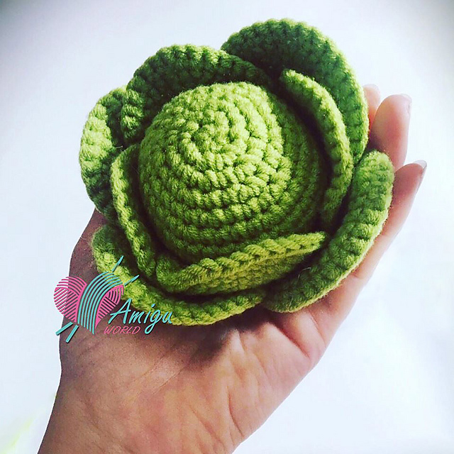 Cabbage amigurumi