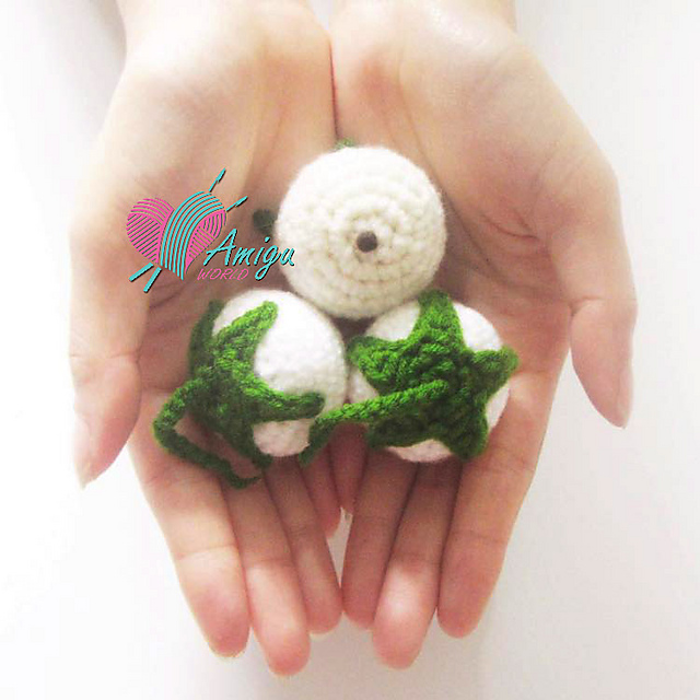 White eggplant amigurumi