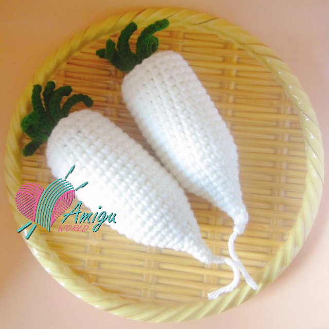 White Radish Amigurumi