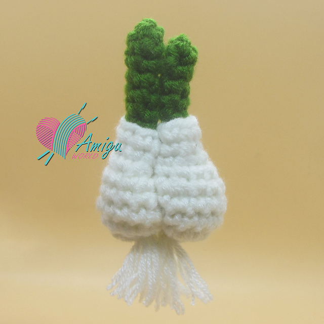 Rakkyo amigurumi