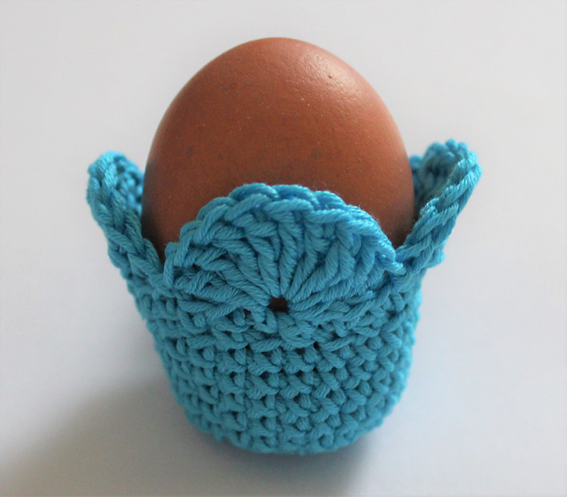 Fan Easter Egg Cozy