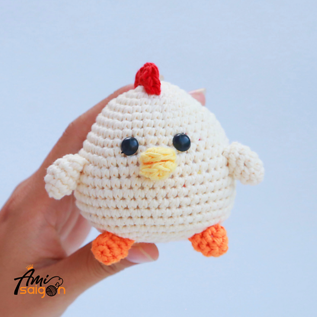 Chubby Chicken Amigurumi