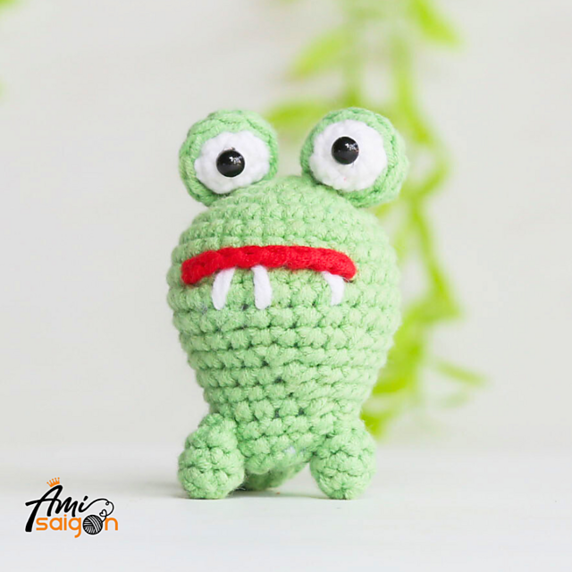 Frog with bulging eyes