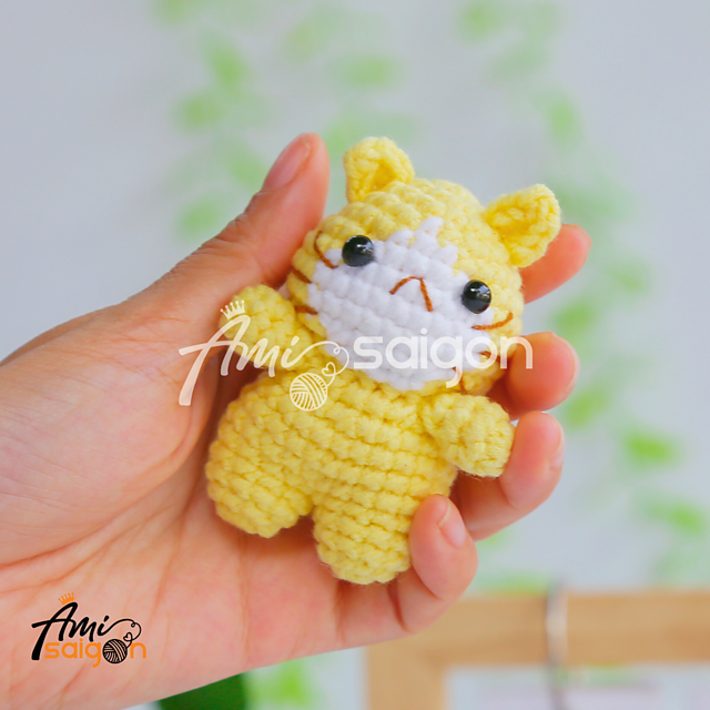 Tiny Cat Keychain