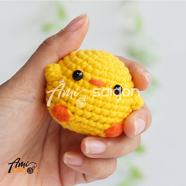 Cute Mini Chicken Keychain