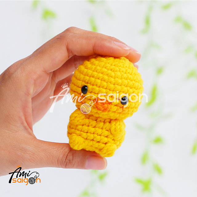 Small Chicken Keychain