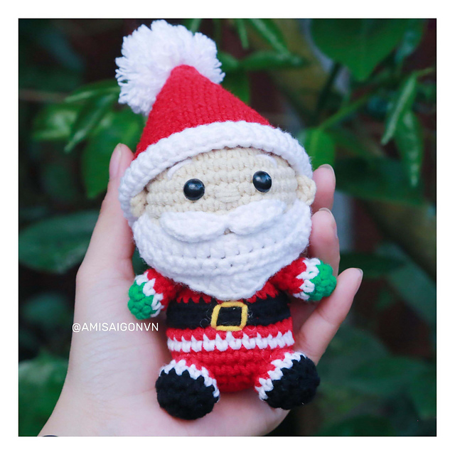 Amigurumi Santa Claus