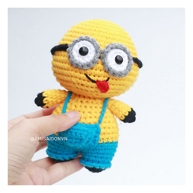 Amigurumi Minion Character