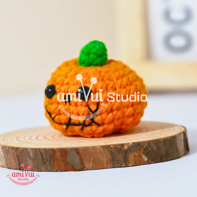 Mini Pumpkin Halloween