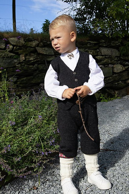Bykle Nikkers og Vest