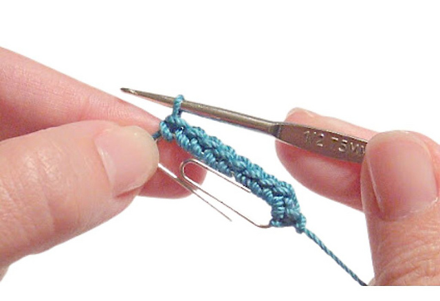 Paperclip Ice Skate