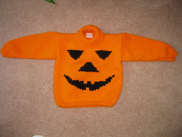 #504TC Pumpkin turtleneck pullover w/ puppet