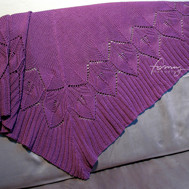 winter leaves shawl