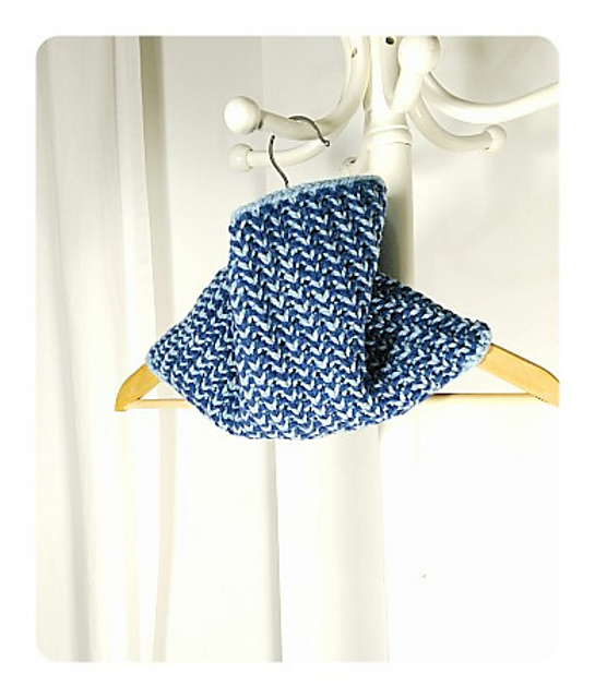 Merino dos azules scarf