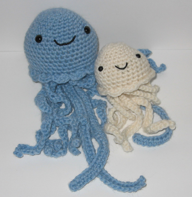 Baby Jellyfish and his Daddy
