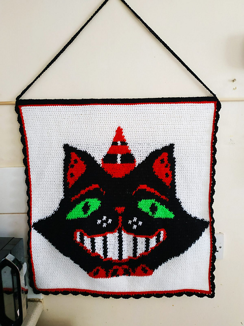 Giving Vintage Halloween Cat