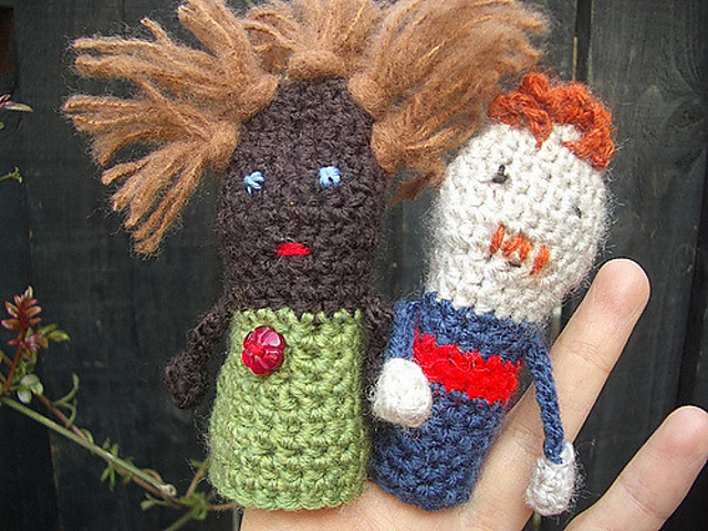 12 Finger Puppet