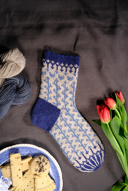 Willow Cattern socks