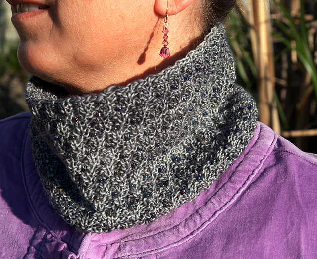 Ravensgate Cowl