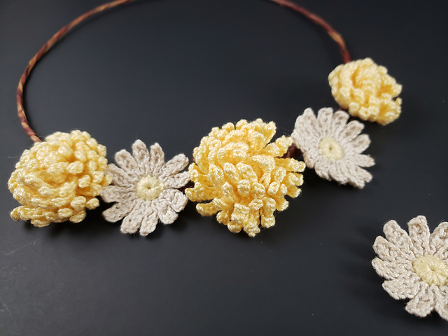 Daisies and Dandelions