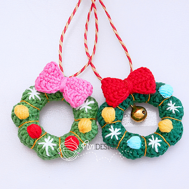 Christmas Ornament Wreath