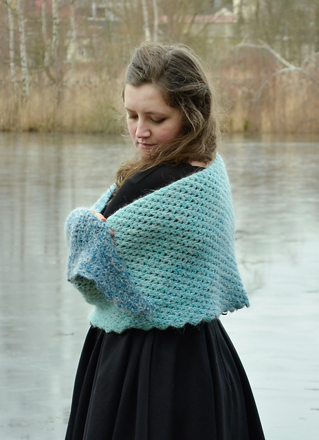 Tomis wave shawl