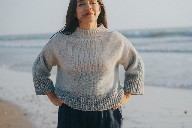LOVE SEA TRICOLOR Sweater