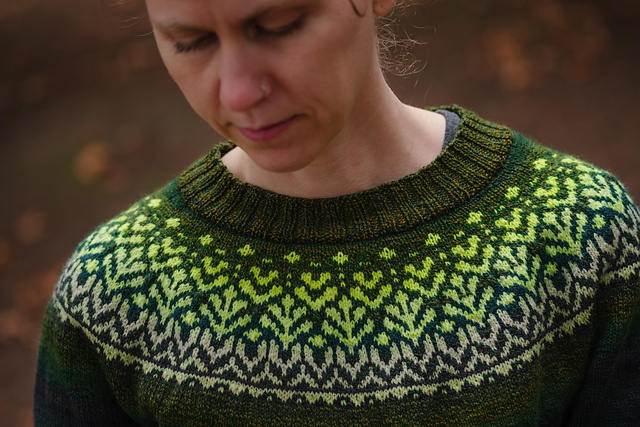 Firefly Glow Pullover