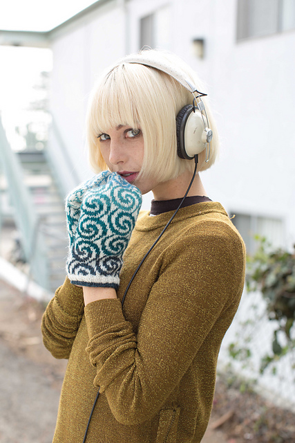 Deep Ocean Mittens