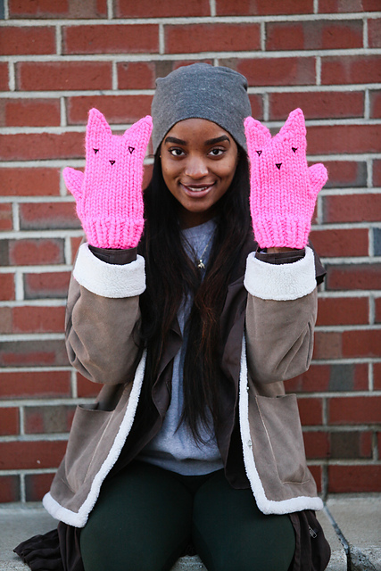 Kitten Mittens: Pussy Grabs Back