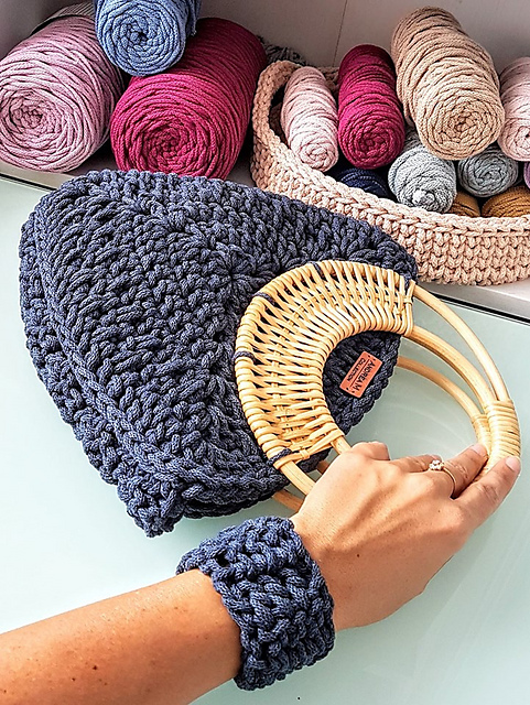 Navy Cleo Rope Purse