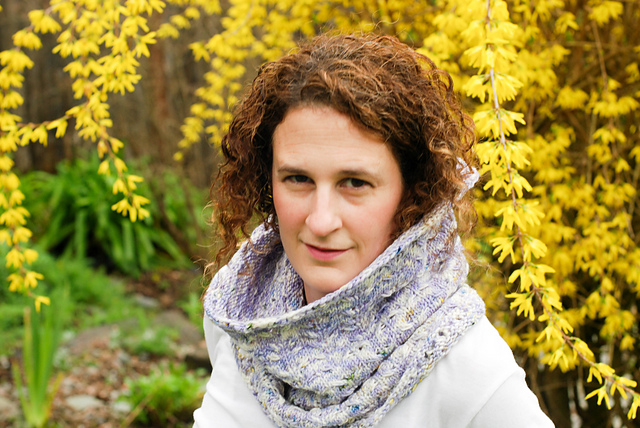 Pansyland Cowl